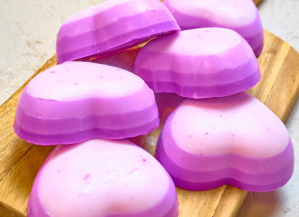 How To Make Berry Heart Layered Melt & Pour Soap