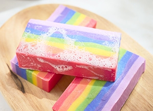 Zenicolor Rainbow Soaps - The Perfect Non-Bleed Colours For Melt & Pour Soaps