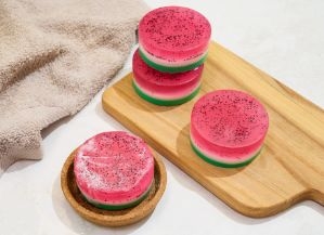 How To Make Watermelon Melt & Pour Soap
