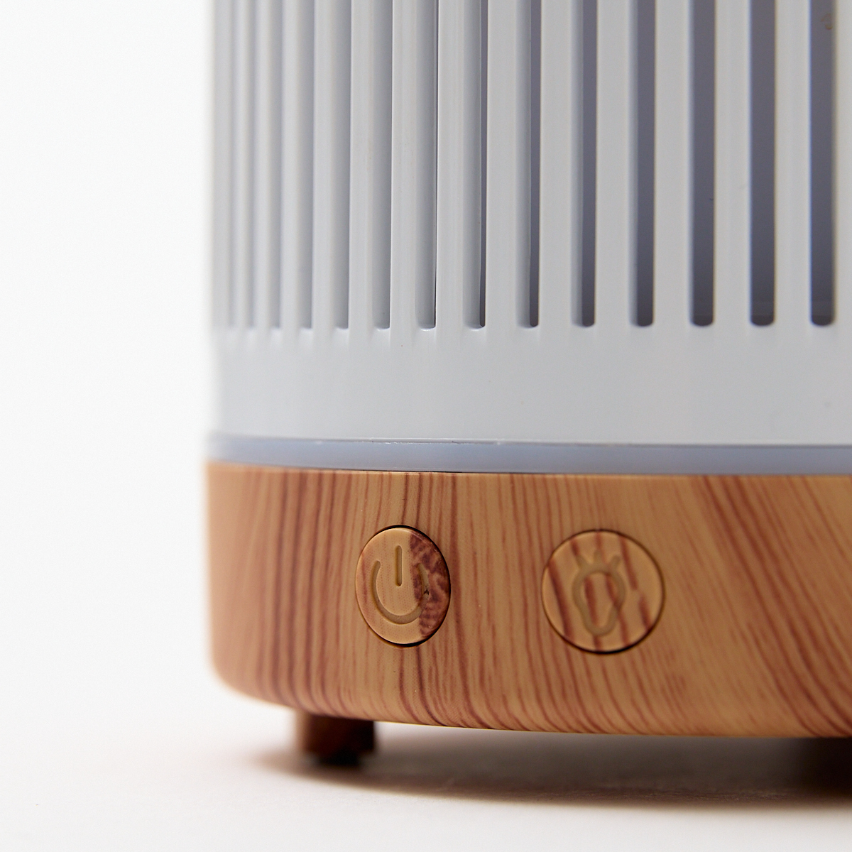 Electric Plastic White Wood Effect Ribbed Aroma Diffuser